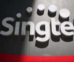 Singtel Compensation Strategy and its Advantages!!