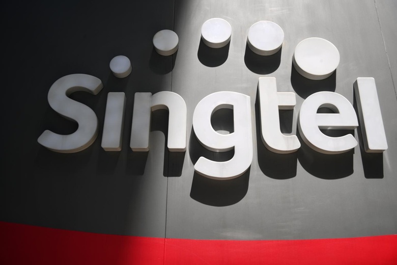 Singtel Compensation Strategy and its Advantages!!